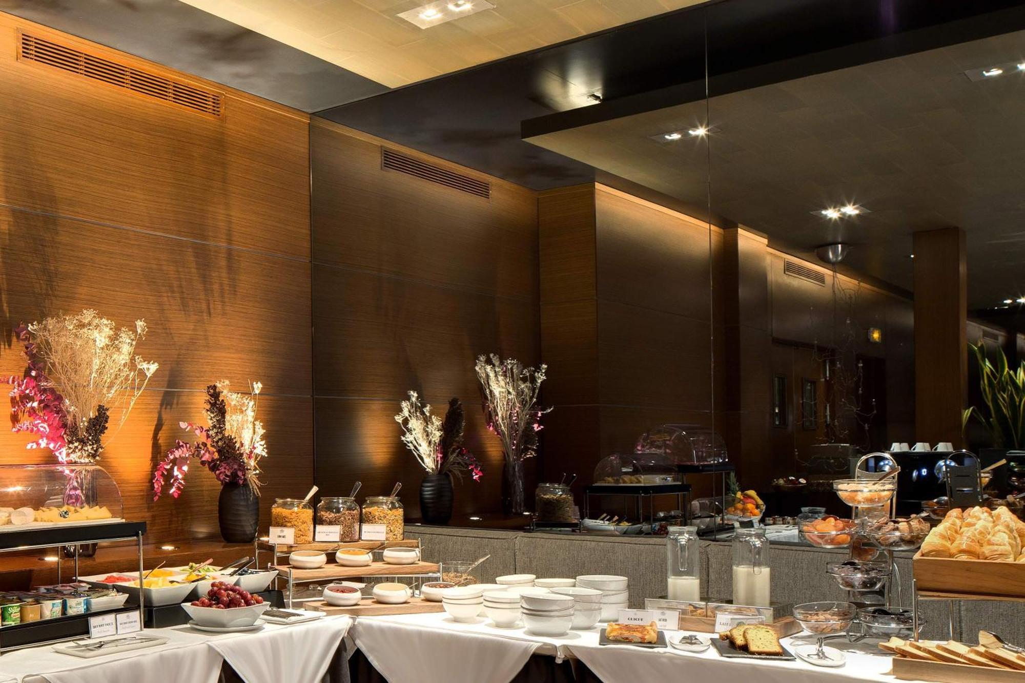Splendid Etoile Hotel 4*