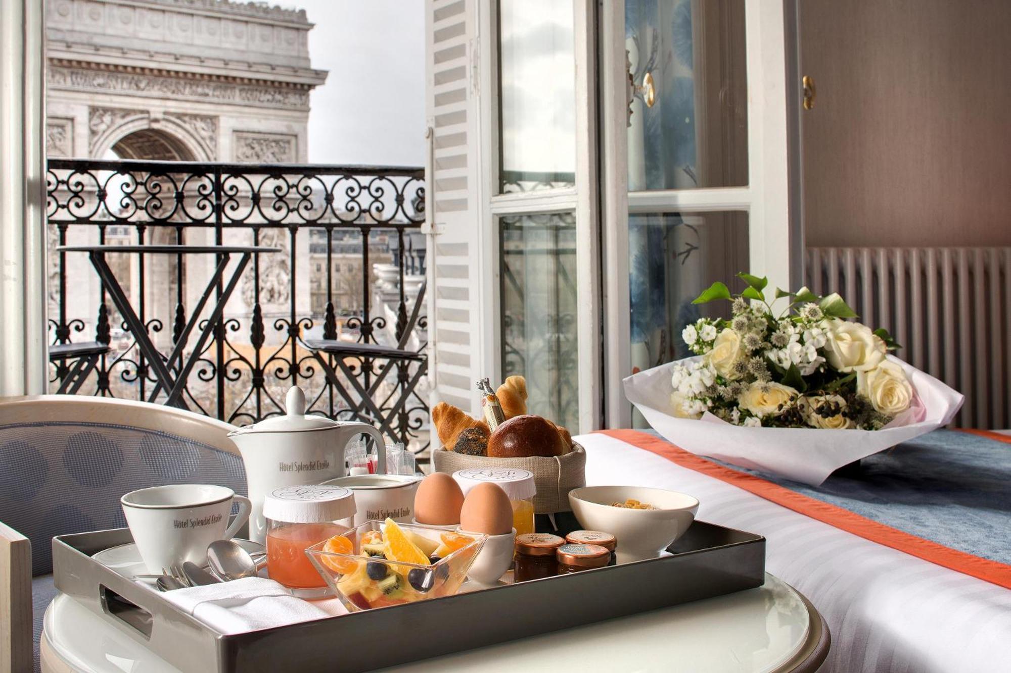 Splendid Etoile Hotel 4*